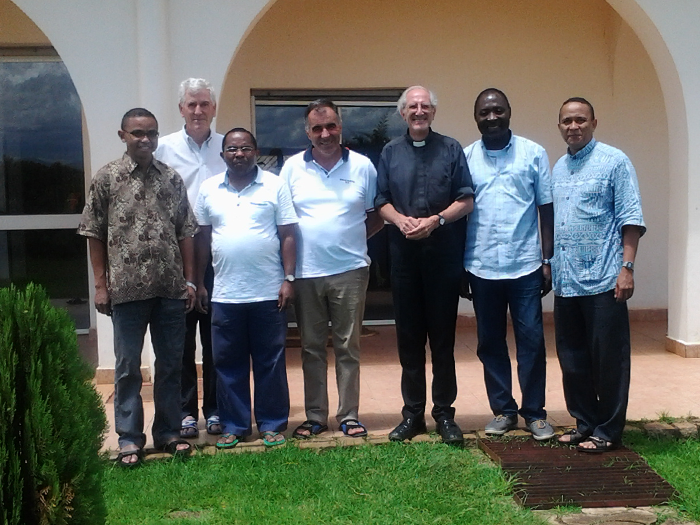 P. Léopold in visita al Madagascar